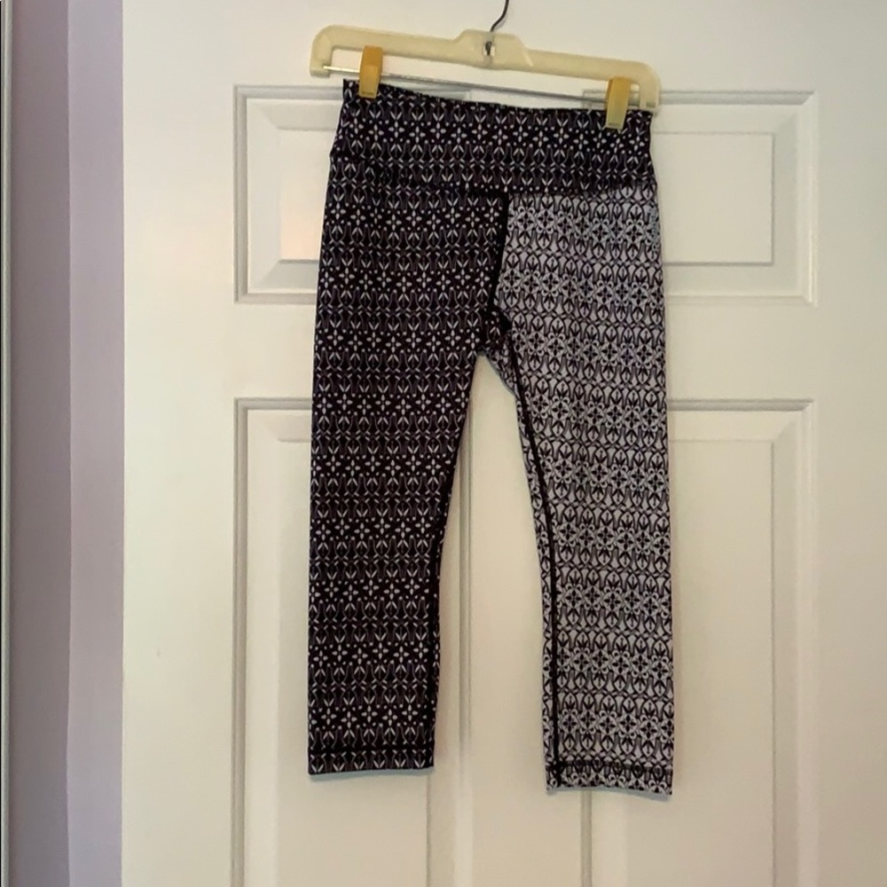 capri leggings